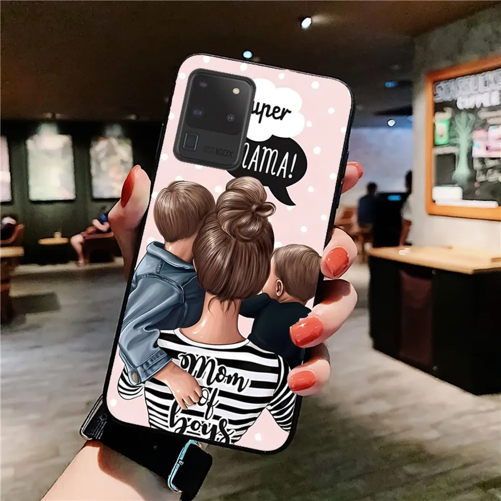 Black Brown Hair Baby Mom Girl Son Phone Case For Samsung S 9 10 20 21 22 23 30 23plus lite Ultra FE S10lite Fundas