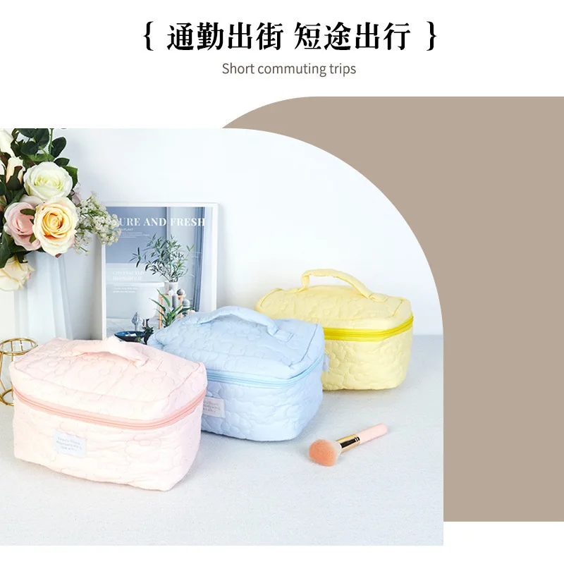 Cloud Cosmetic Wash Instravel Bag Simple And Portable Large Capacity Personal Hygiene Bag Travel Advanced New