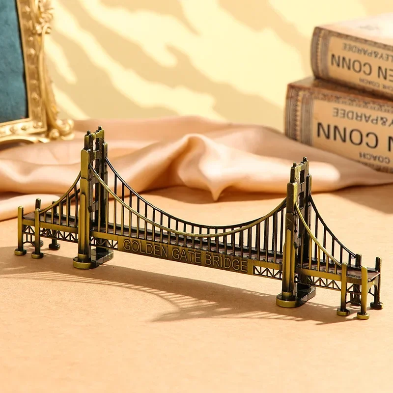 American Golden Gate Bridge Model Tourist Souvenirs San Francisco Golden Gate Bridge Architectural Model Metal Crafts Decoration