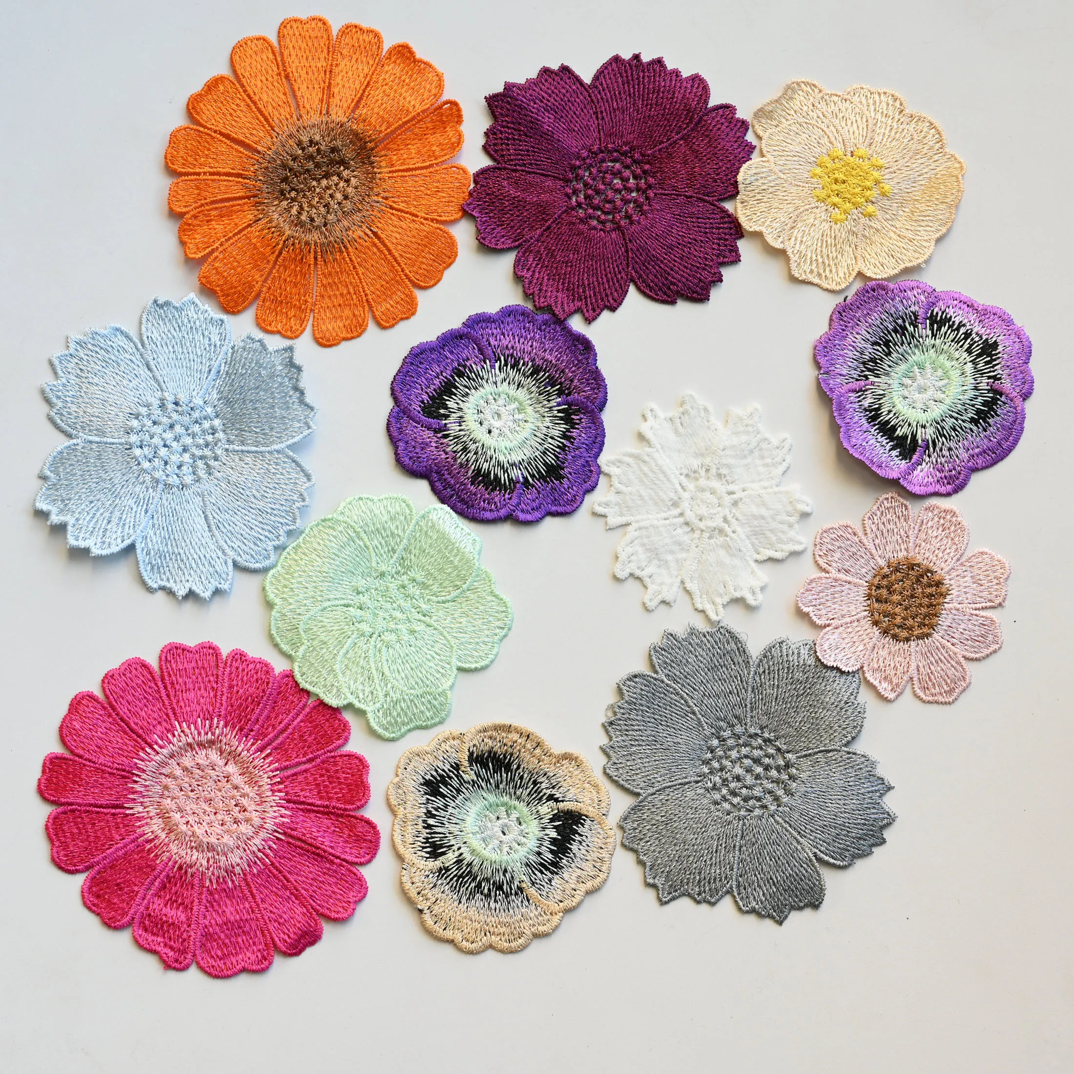 Wholesale Flower Em…