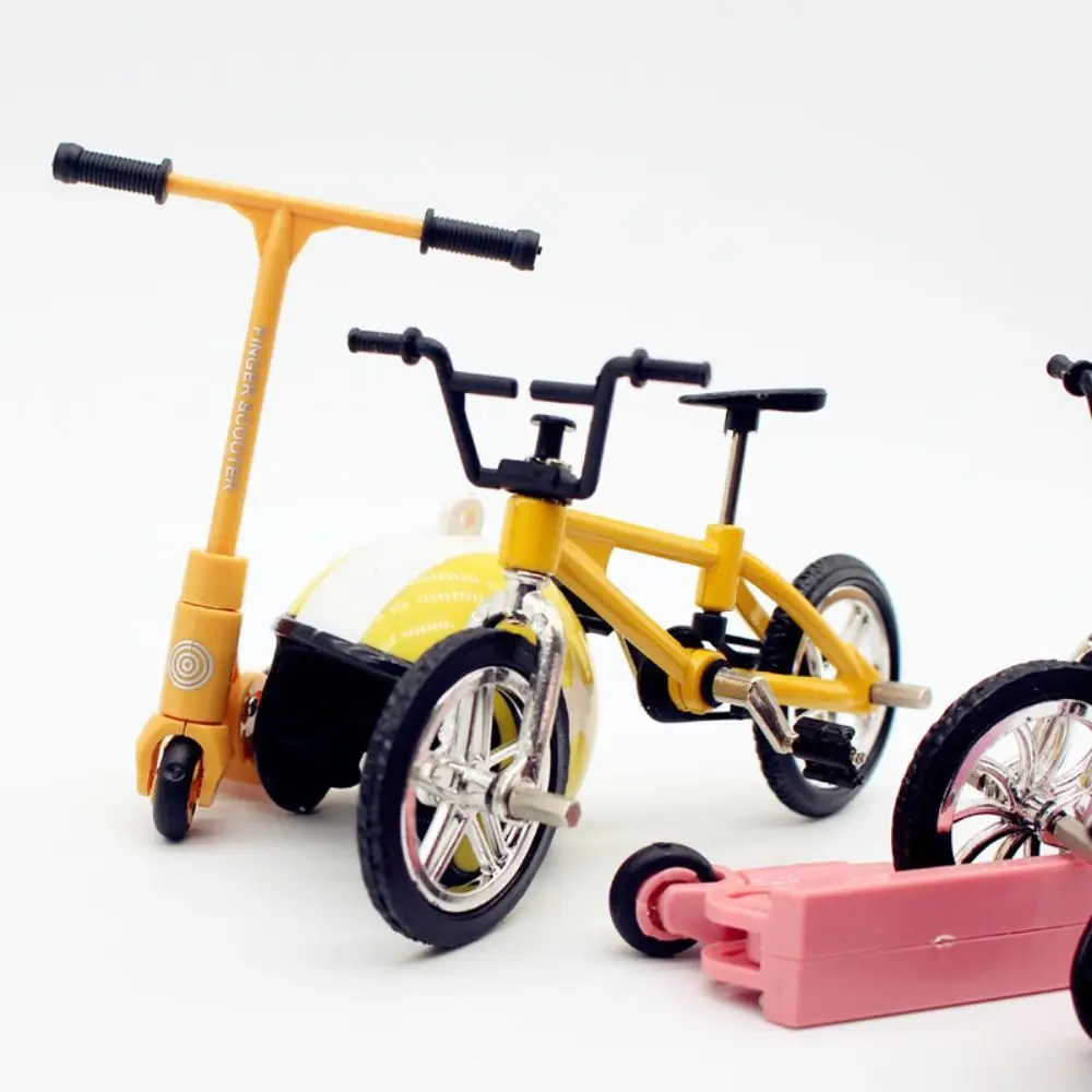 Creative Dollhouse Simulated Bicycle Scooter Helmet Set Micro Delicate Desktop Ornaments Doll House Decorative Accessories