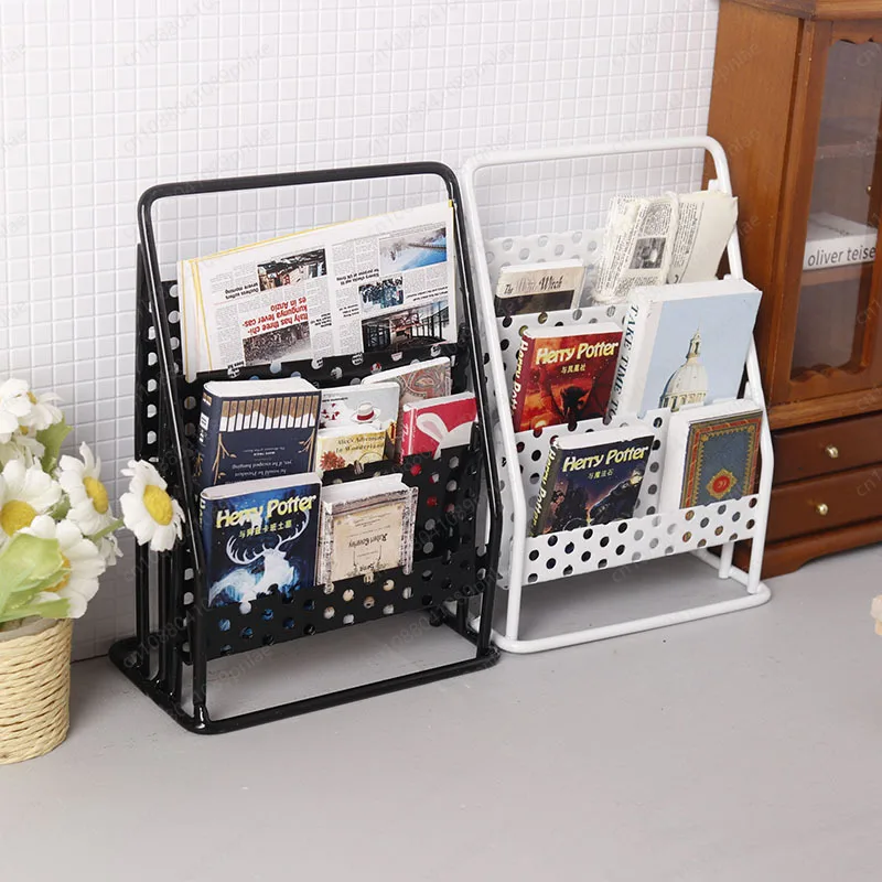 Miniature Wrought Iron Newspaper Shelf Bookshelf Display Storage Shelf 1:12 Minutes Ob11