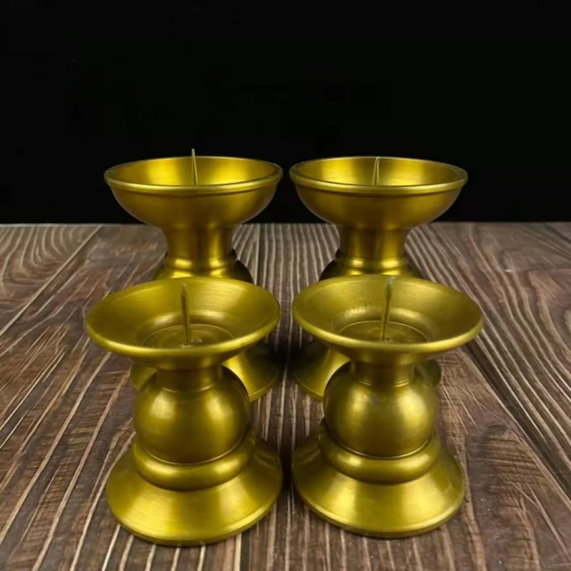 A pair of vintage Chinese-style brass candle for worshiping Buddha and Guan Gong, butter holders, long-lasting lamp
