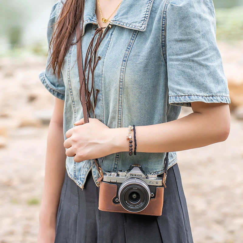 Handmade Camera Leather Case Suitable for Nikon ZFC, Protective Case, Camera Bag Lining Bag Genuine Leather Cowhide