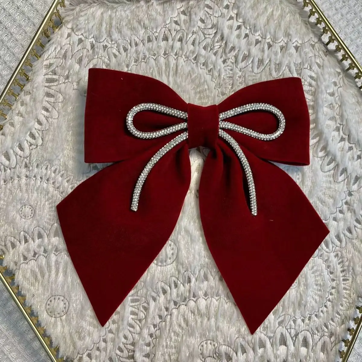 New Fabric Velvet Bow Hairpins for Women Spring Clip Crystal Butterfly Hair Clips Luxulry Headpiece Korean Hair Accessories