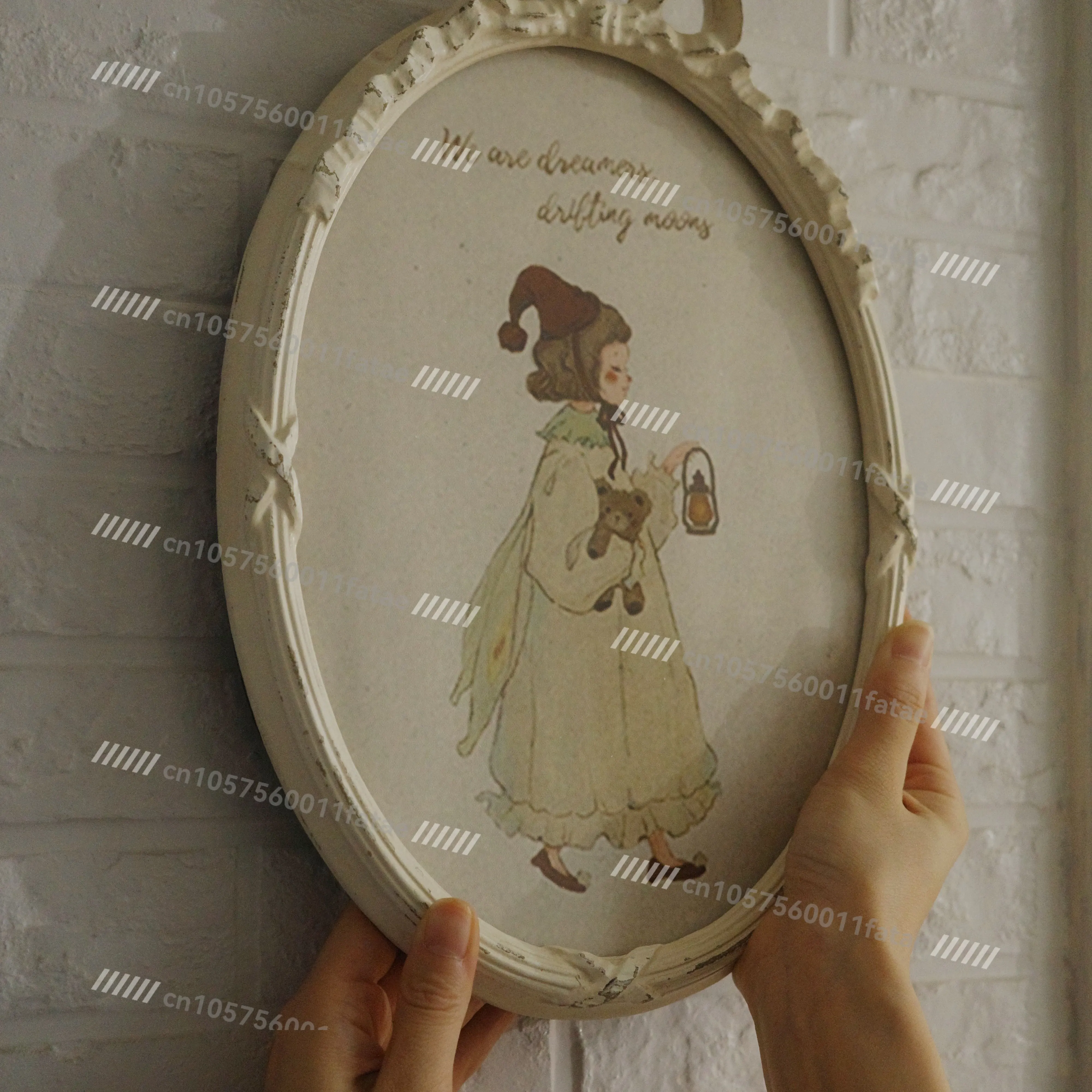 

Medieval Vintage Style French Old Photo Frame, Decorative Picture Frame Background Wall