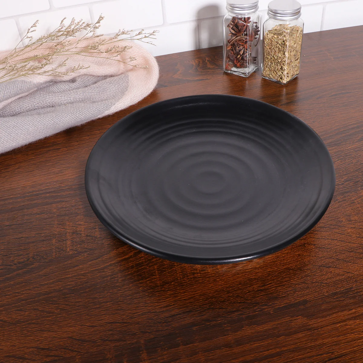 

Round Plate Lightweight Noodles Dish Restaurant Dishes For Restaurant Home Cafe Use Smooth Edge Dinnerware Set