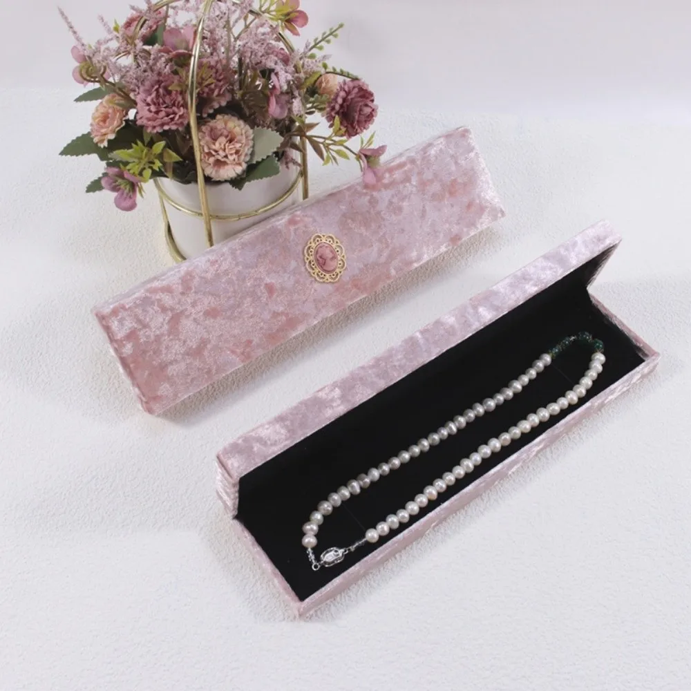 Retro Velvet Jewelry Box Pink Bracelets Gift Packaging Box Earrings Storage Box Gifts