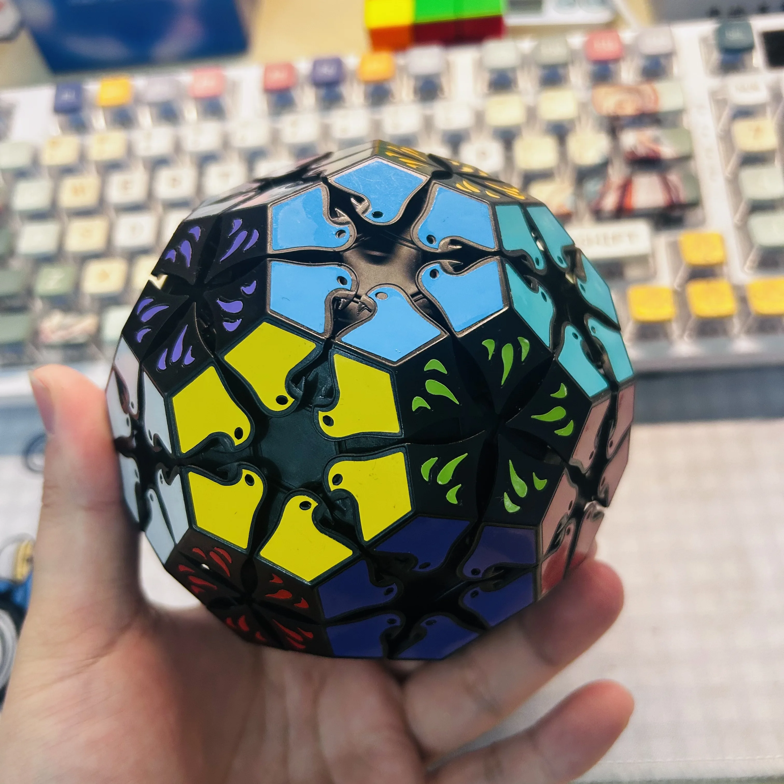 VerryPuzzle Love Bird Cube Magic Cube Puzzle Colección de cuerpo negro Juguetes