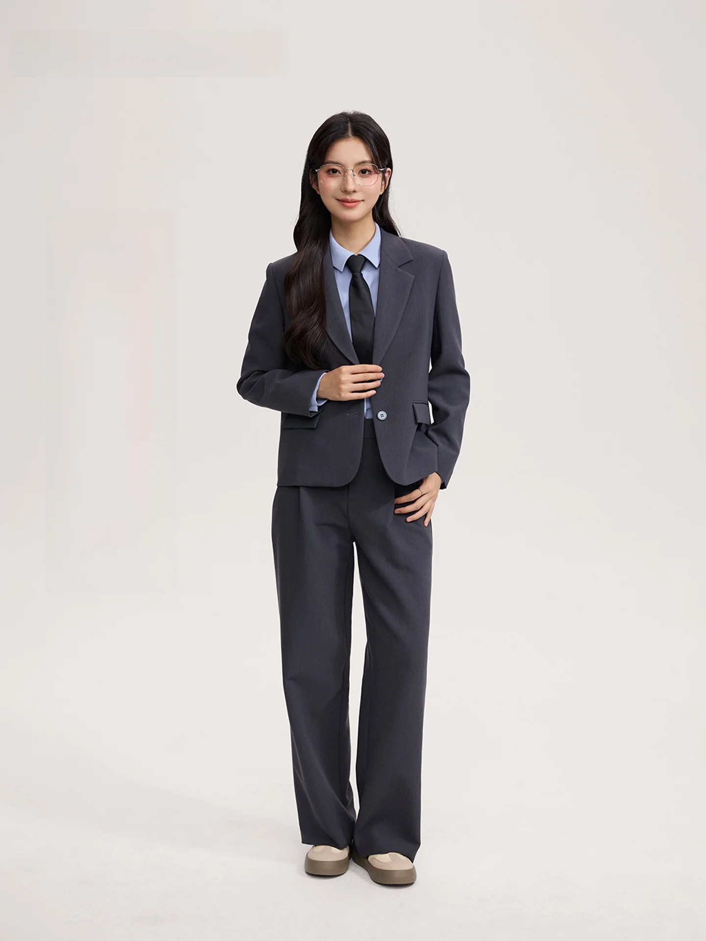 

Женские брюки Good Young: прямые, для офиса, деловых встреч и повседневной носки, из полиэстера, немнущиеся