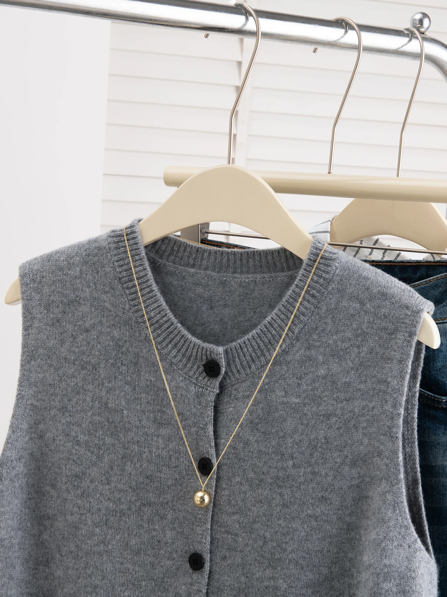 00% Pure Wool Knitted Vest Women's round Ne Svel Loose Slimming Sweater oulder Pad Top Soft Comfortable Warmth