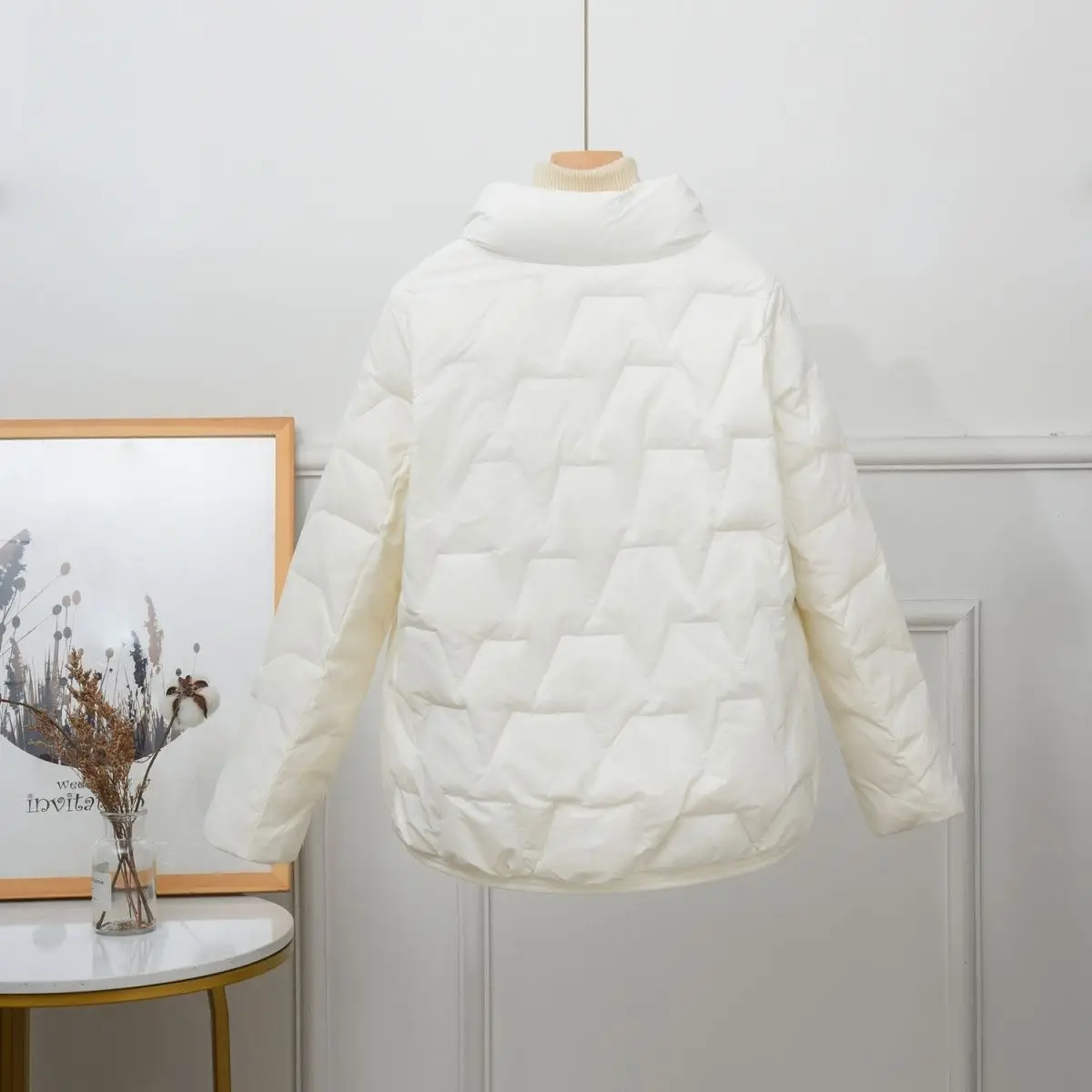 سترة قصيرة خفيفة للأسفل فضفاضة بياقة واقفة موضة الشتاء سترة نسائية خفيفة ورقيقة #4