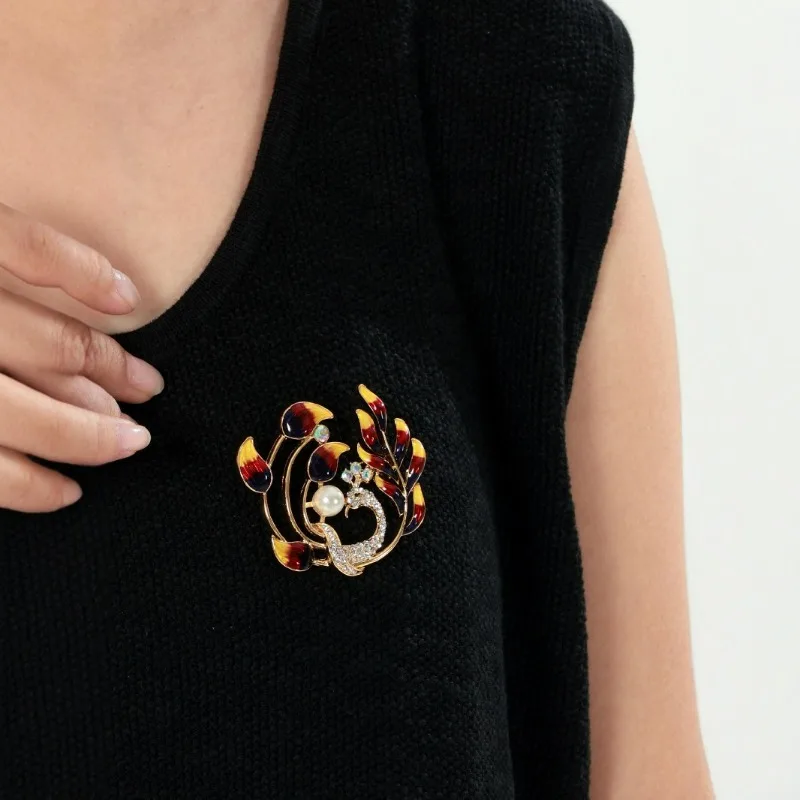 

Premium Style Niche Pin Shiny Micro-rhinestone Peacock Feather Coat Sweater Corsage Creative Temperament Phoenix Brooches Women