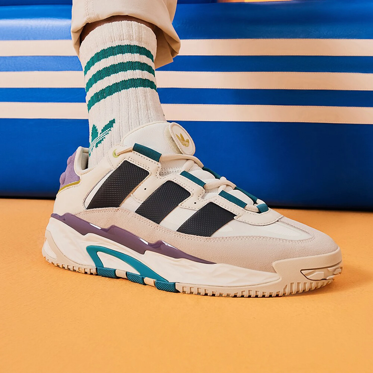 

Adidas оригинальные оригинальные повседневные туфли унисекс в стиле ретро ID1120