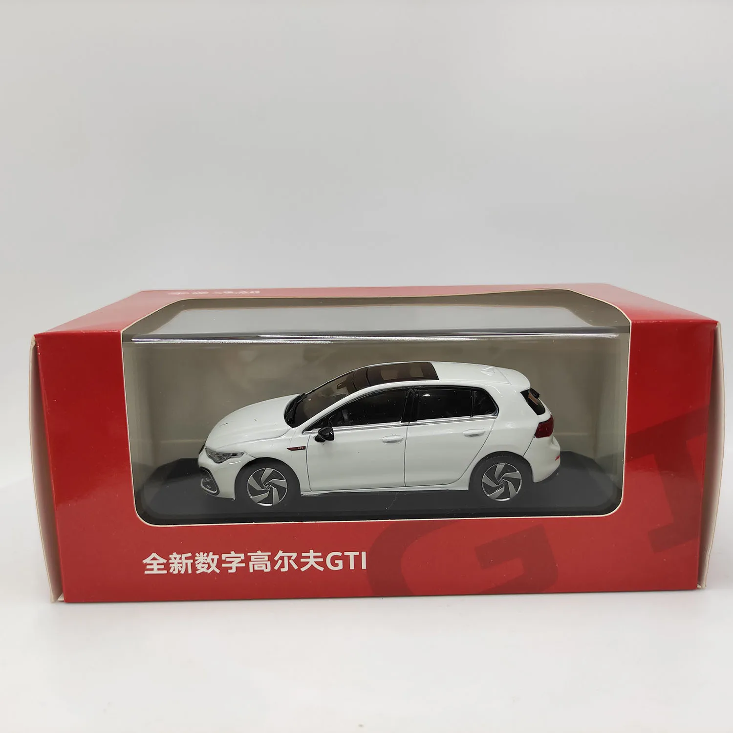 دييكاست 1:43 مقياس فولكس فاجن جولف GTI 8th الجيل جولف سبيكة سيارة نموذج تحصيل لعبة هدية تذكارية عرض حلية