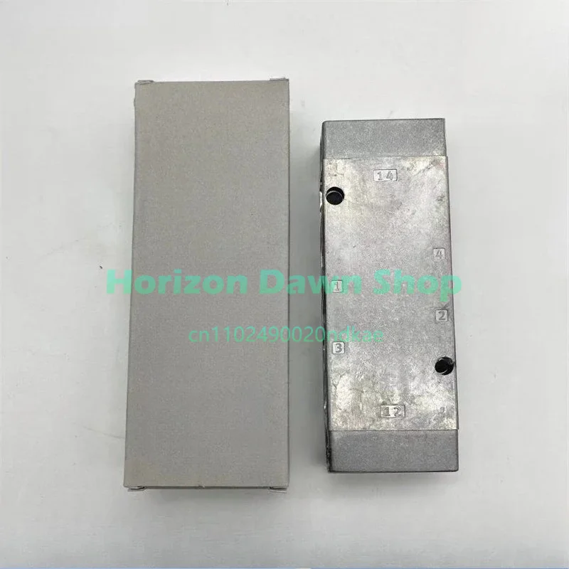 Pneumatic Control Valve JH- 5-1/4 10408 Universal Direction Control All-metal Poppet Valve Inlet