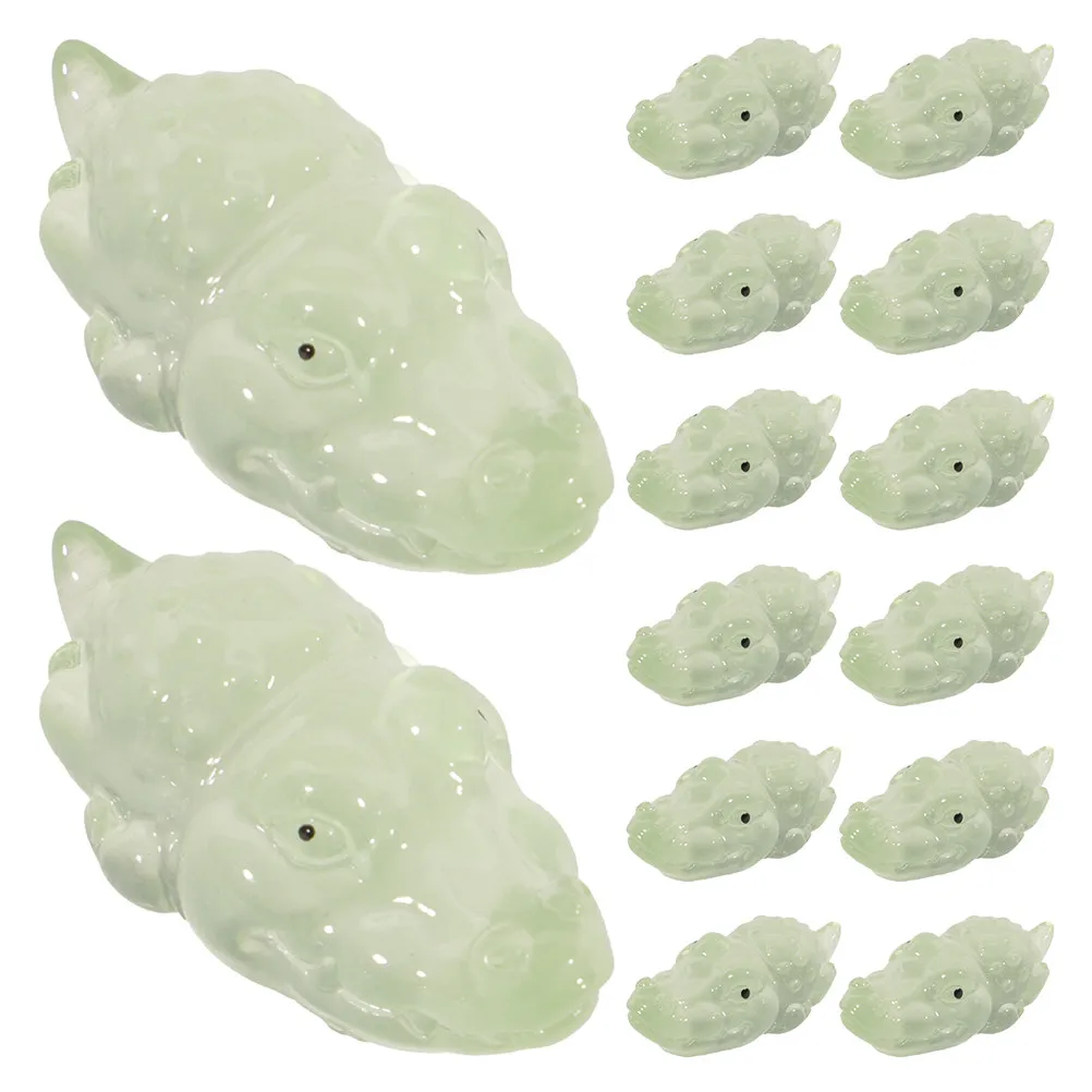 

25 шт. миниатюрных фигурок аллигаторов из смолы, светящихся в темноте, маленькие украшения в виде животных, миниатюрные декорации для сада, автомобиля, рабочего стола