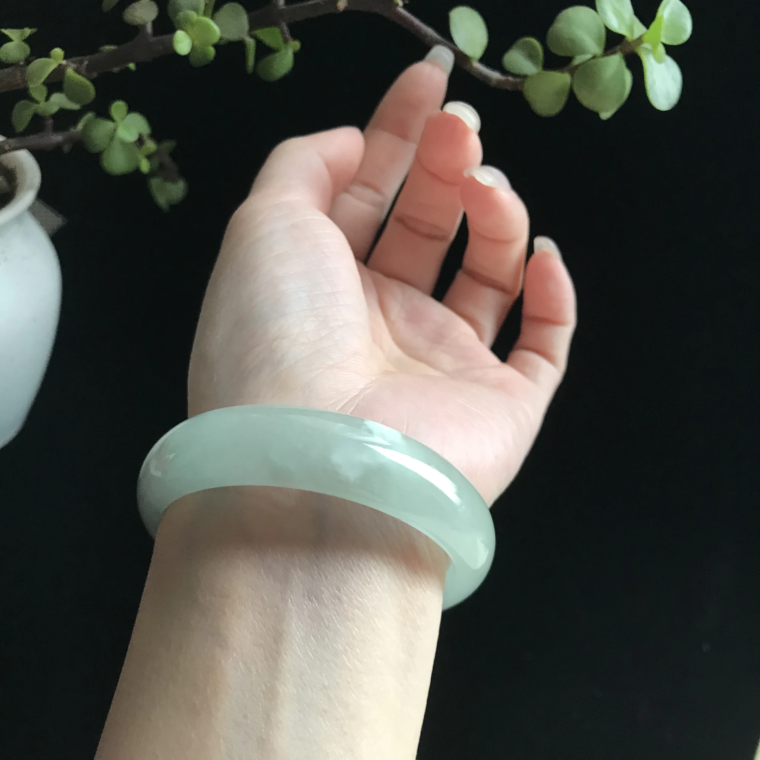 

Burma 100%Genuine High-end Jadeite Bracelet Jewelry Jade Bangles For Women 53mm (With Certificate)