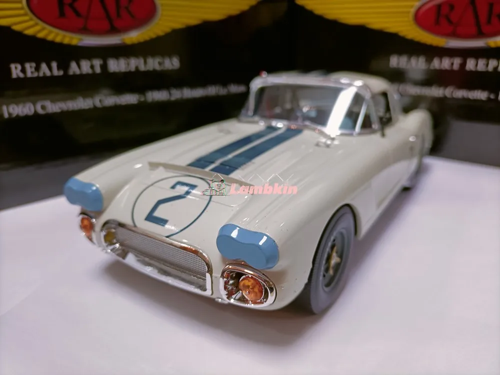 RAR 1:18 For Cunningham Chevrolet 1960 24H corvette Le Mans racing car model collectible miniature car model classic