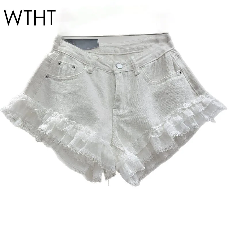 

WTHT New Fashion Women Spliced Lace Plush Edge Wide Leg Denim Shorts 2025 Summer Trendy High Waist Hot Pants Female 1LS1366