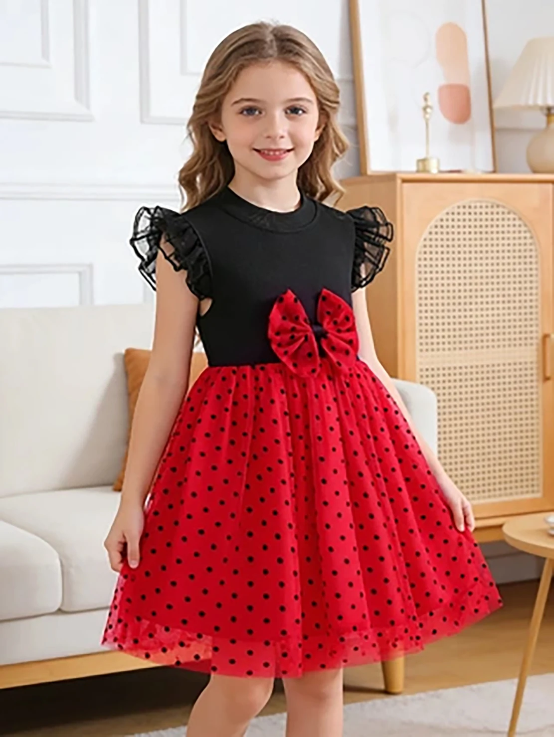 Schwarzes und rotes Prinzessinnenkleid mit Punkten für Mädchen, Sommerkleid mit Flatterärmeln und Schleife aus Tüll
