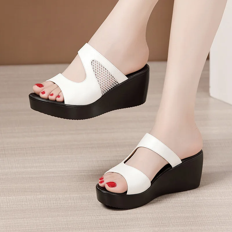 

Fashion Mesh Platform Slippers for Women 2025 Summer Non Slip Wedge Sandals Luxury Designer Woman Outdoor Peep Toe Shoes Female