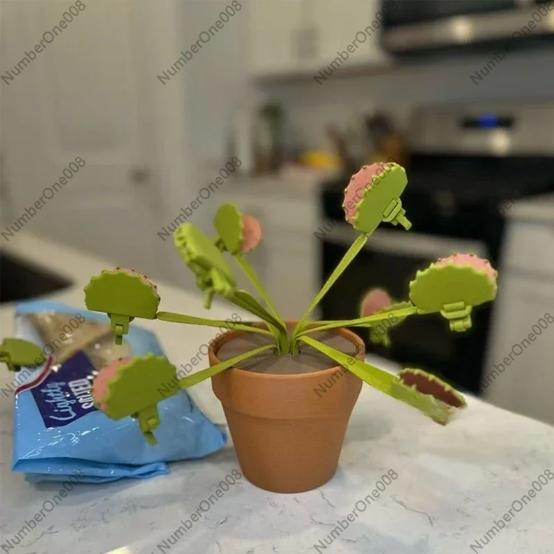 Simulated Potted Venus Flytrap Plant Artificial Carnivorous Plant Desktop Decor for Home Office Gift