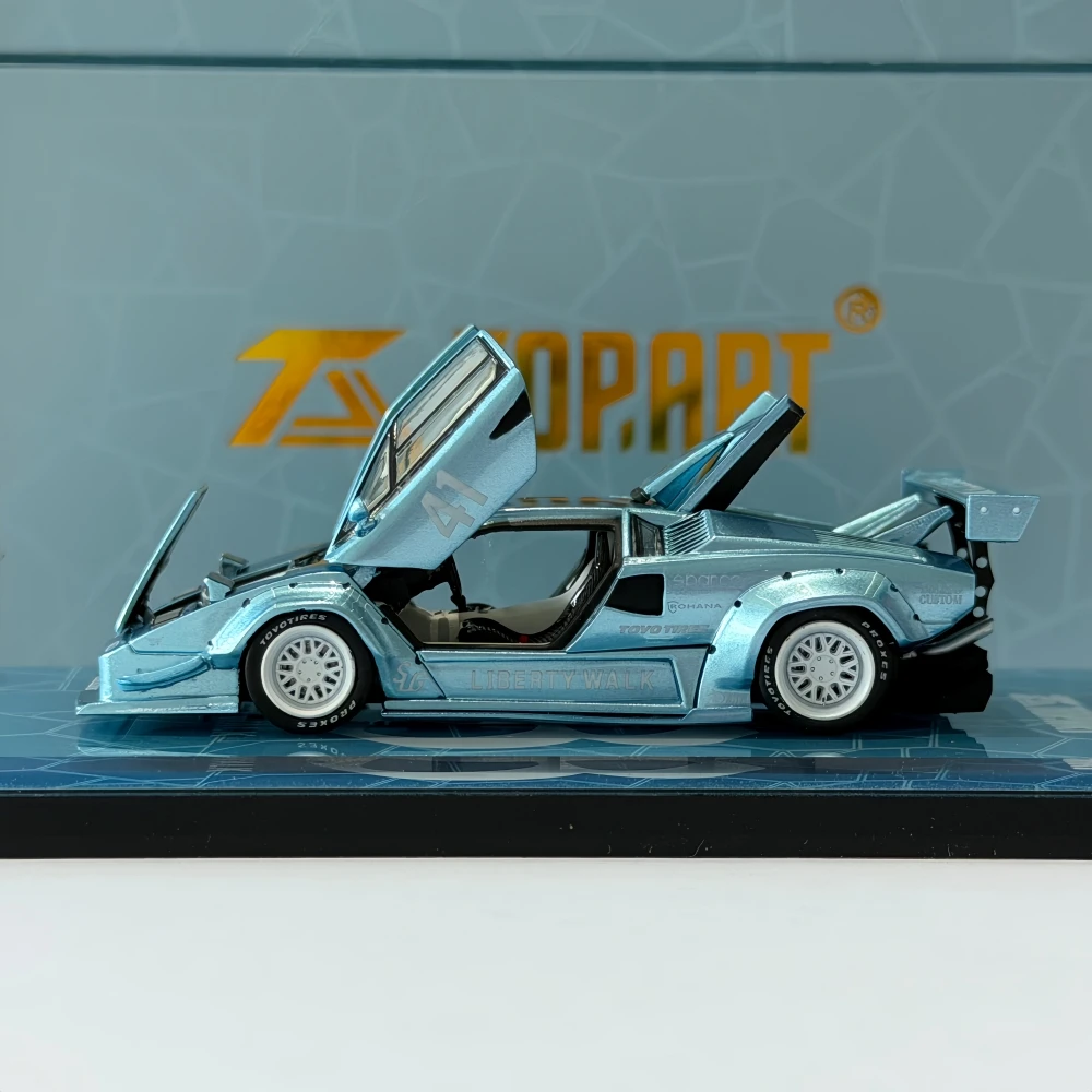 

TOPART 1·64 Malaysia Exclusive LBWK Widebody Countach Diecast Model Car