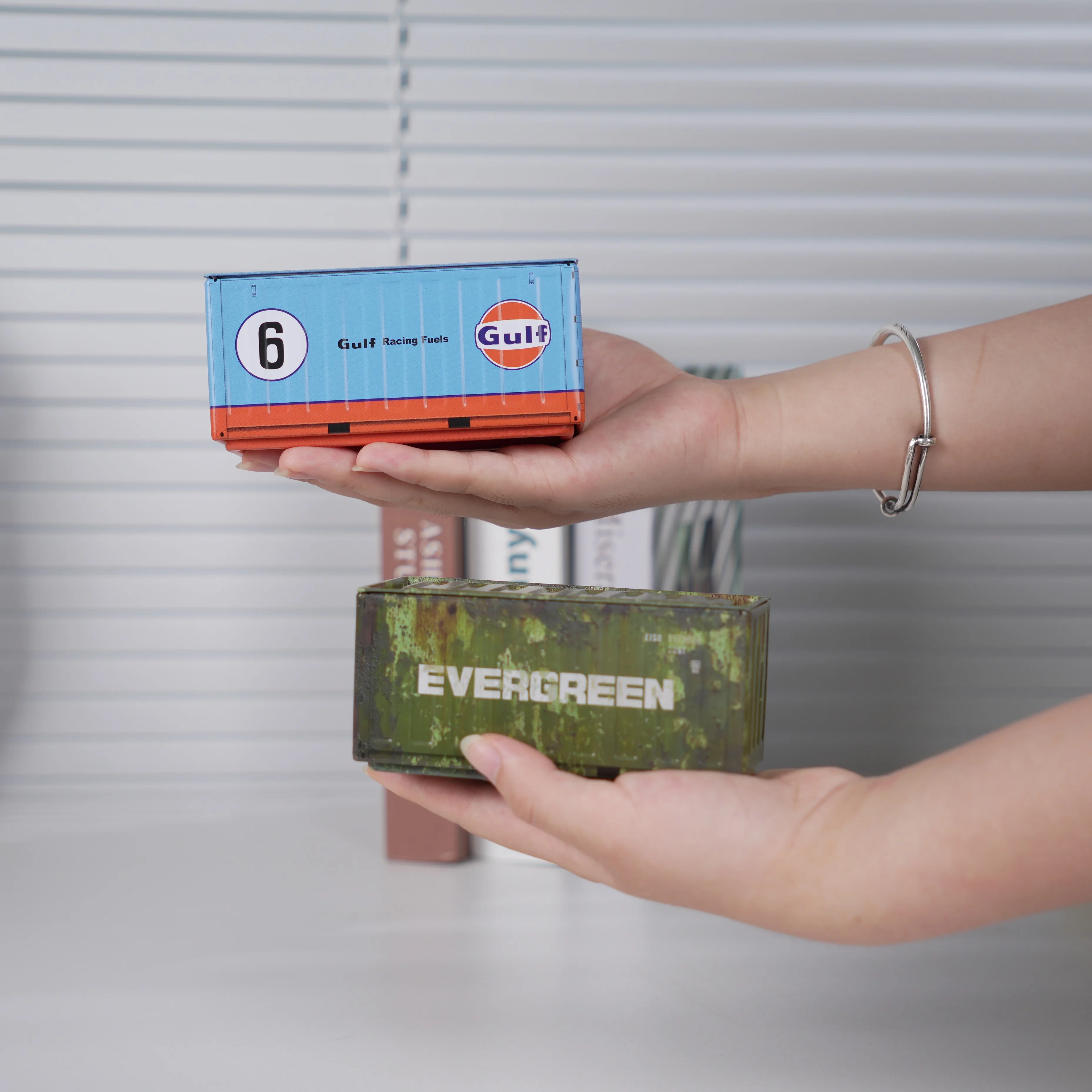 New Container Mini Iron Storage Box Retro Industrial Style creative Creative Decoration Collect Item  Desktop Model Kids Gifts