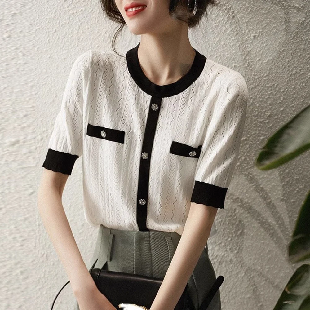 

European Station Short sleeved Knitted Shirt Women's Summer New High Quality Fashion Splice Loose and Slim Appearance Casual Top