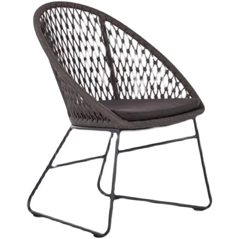 طاولات وكراسي خارجية، وشرفة حديقة الفناء، وأثاث بسيط لكرسي الروطان وطاولة القهوة