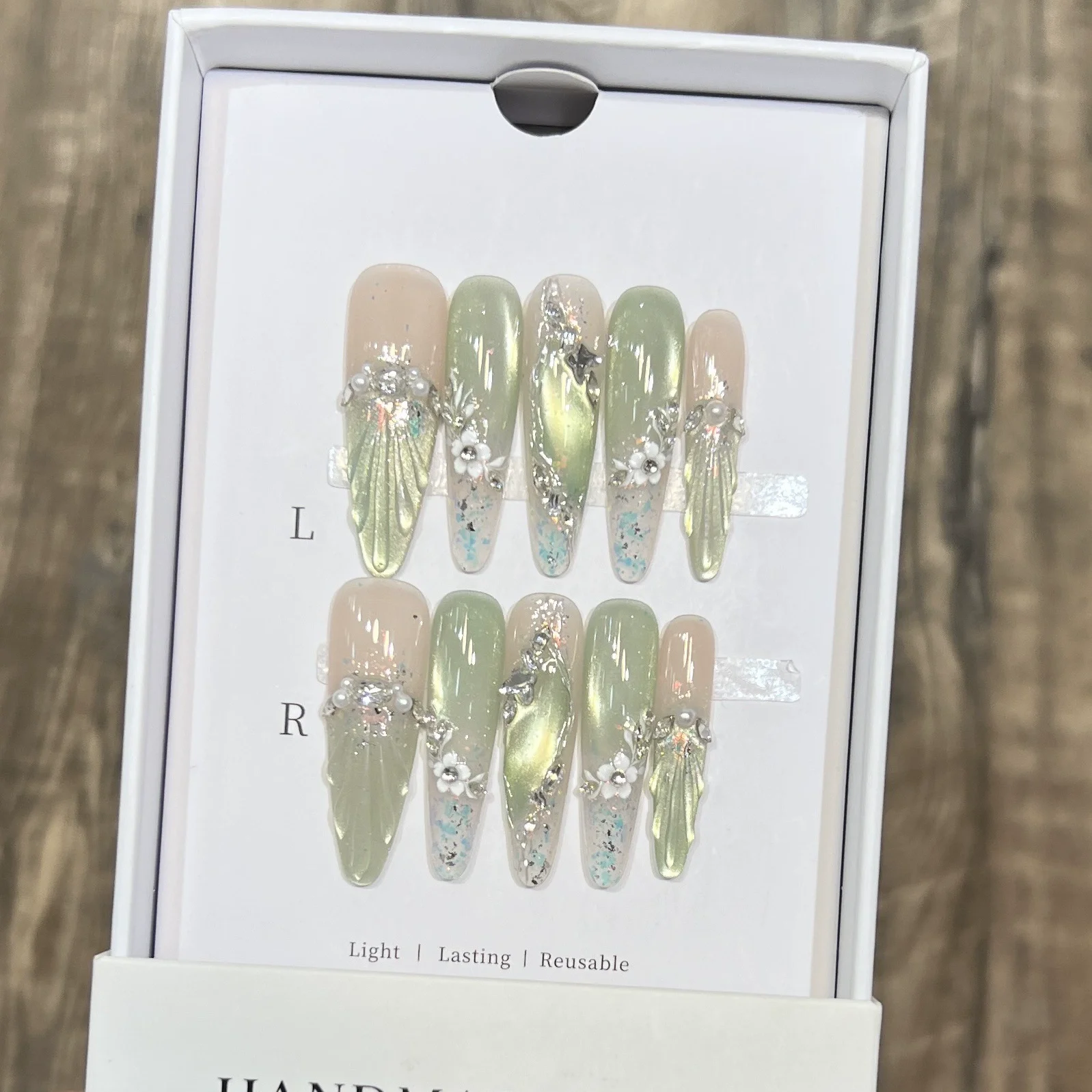 

10pcs French Almond Handmade Press on Nails Green Cat Eye Fake Nails Flower False Nail Artificial Nail 네일팁 Накладные Ногти Uñas