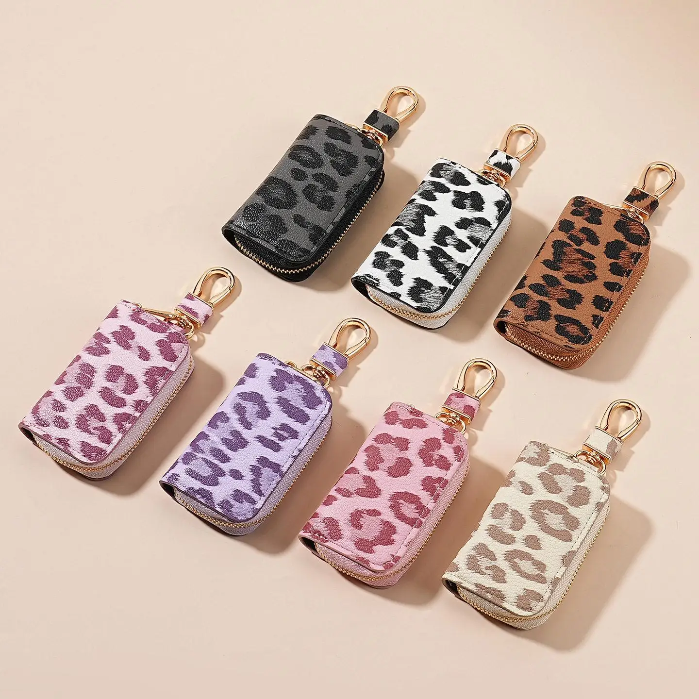 New Universal Car Key Case Women's Creative Leopard Print Leather Hanging Decoration Keychain Automobile Key Storage Bag