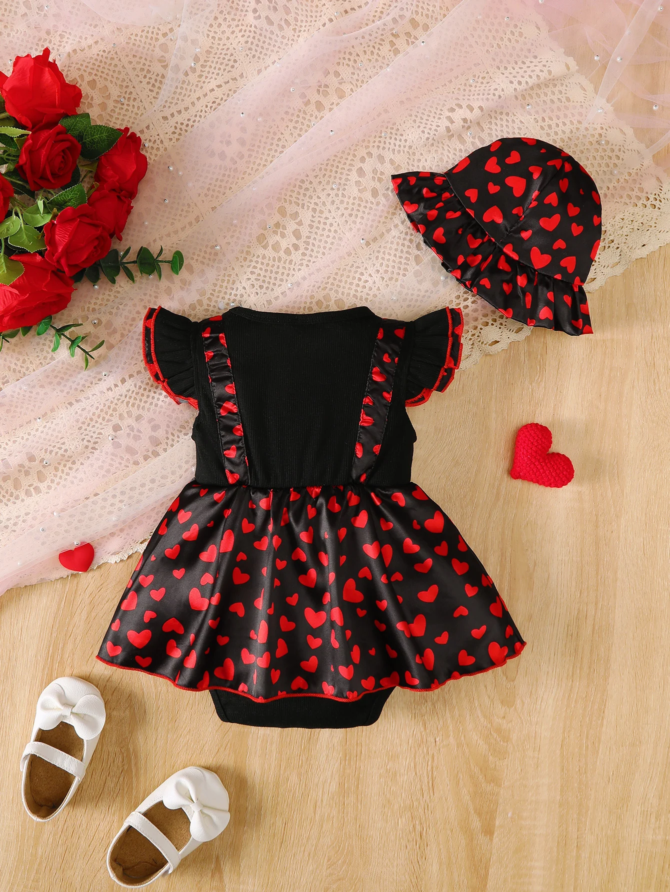0-2Y Fashion Summer 2PCS Black and Red Love Printed  Sleeve Dress for Baby Girls with Bow and Sunshade Hat for Newborn  to Wear