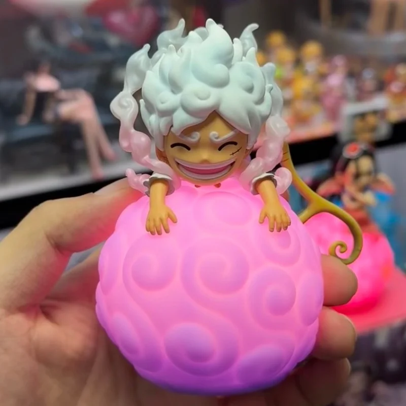 

Горячая новинка: Ночник с голосовым управлением из серии «Дьявольские фрукты» (One Piece) — Луффи, Нико Робин, Чоппер, Портгас Д. Эйс. Аниме-фигурка, настольная игрушка.