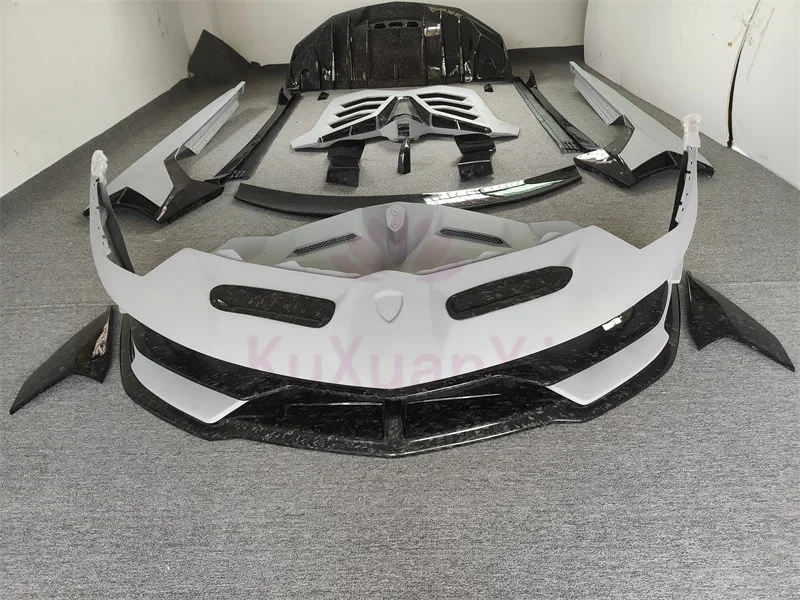 SVJ-Stil halb geschmiedete Kohle faser Body Kit für Lamborghini LP700 Front  Hecks stange Seitens ch weller Hecksp