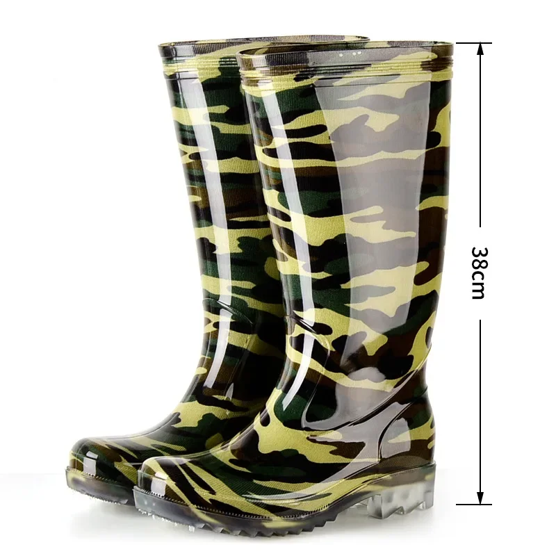 Men\'s Rain Boots Mid-tube Rain Boots Camouflage  Color Water Shoes Water Boots PVC New Material Rubber Shoes Work Shoes