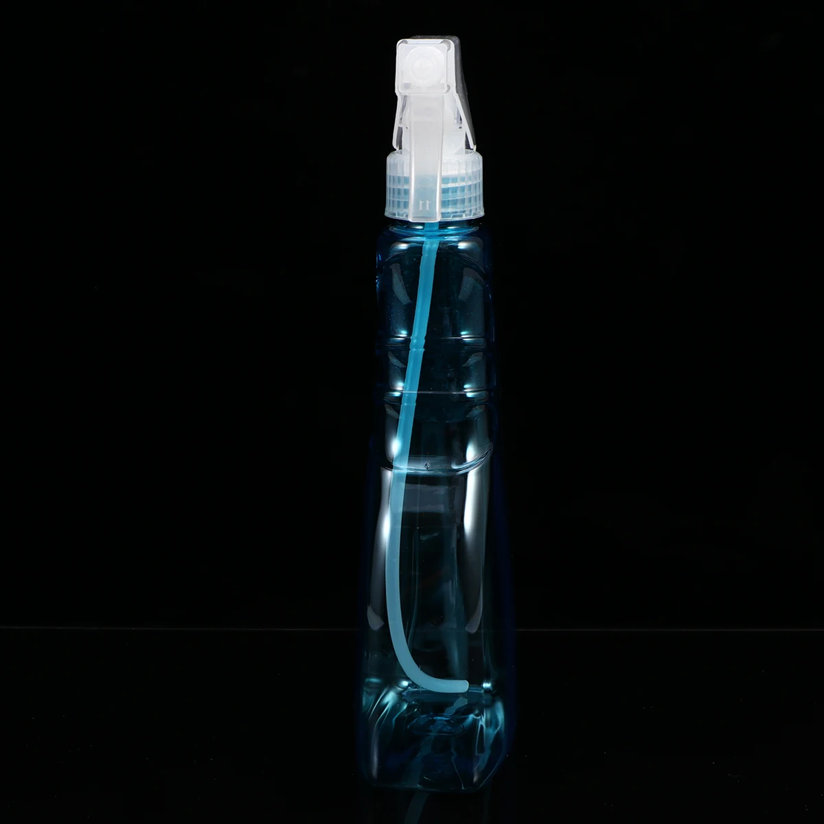 

3pcs Disinfectant Spray Pot Leakproof Small Sprayer Refillable Watering Can Premium Plastic for Salon Hairdressing Plant