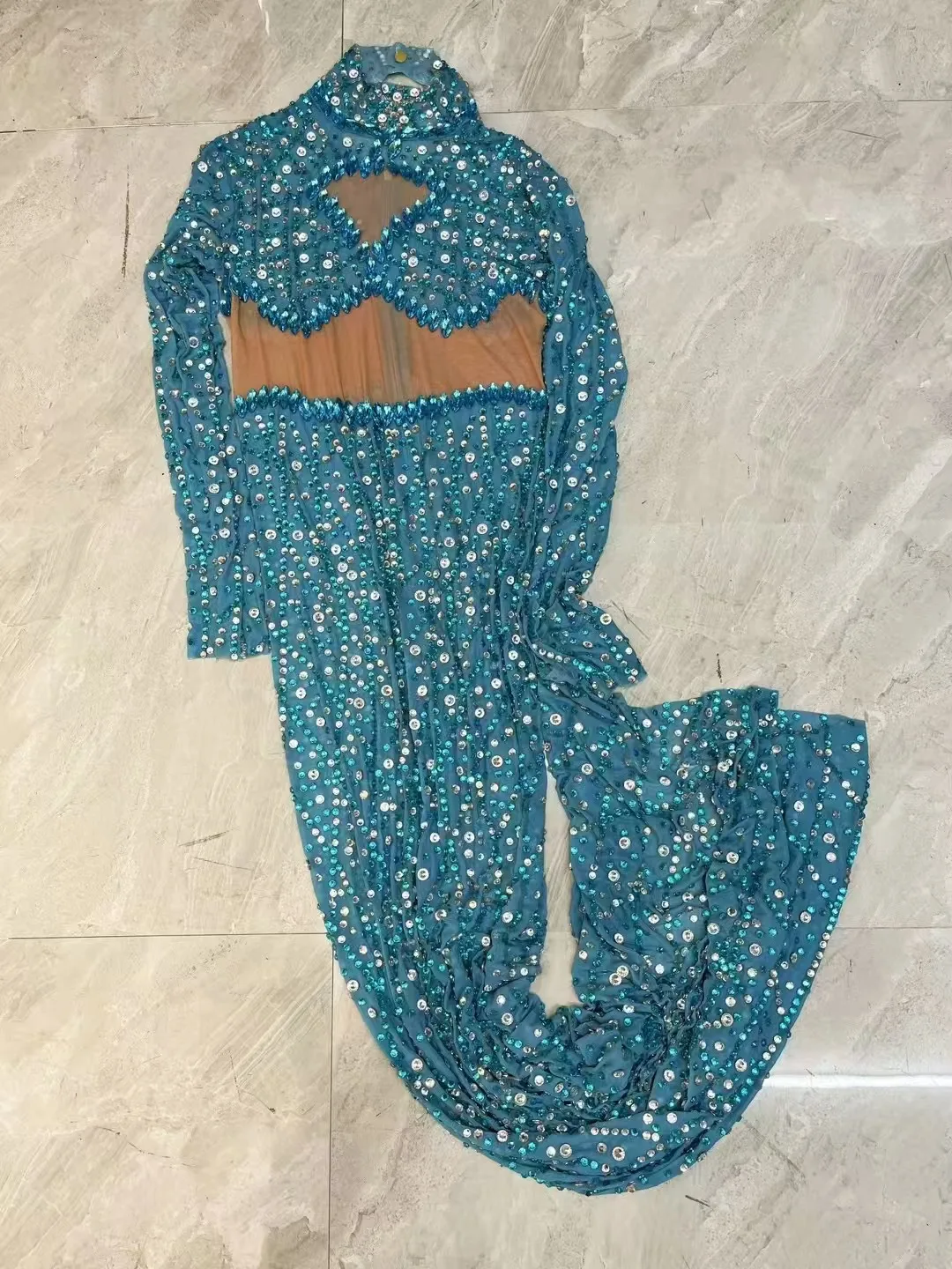 Sukienka Damska Wieczorowa Bal Studniówkowy Suknia Czerwony Dywan Kostium Seksowna Scena Elegancka Niebieska Błyszczące Dżety Przezroczysta Siateczka Długie Rękawy