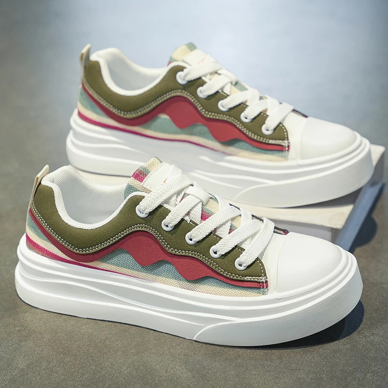 

Men's Breathable Mesh Sneakers Heightening Thick Bottom Summer New Style Student Fashion Versatile Board Shoes Rubber Sole Breat