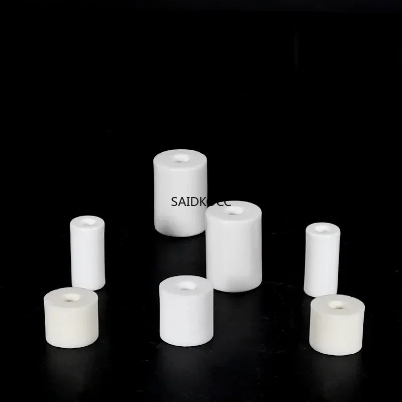 95% Alumina Ceramic High Pressure Temperature Resistance Internal Thread Ceramic Insulator Electric Heating Equipment Isolation