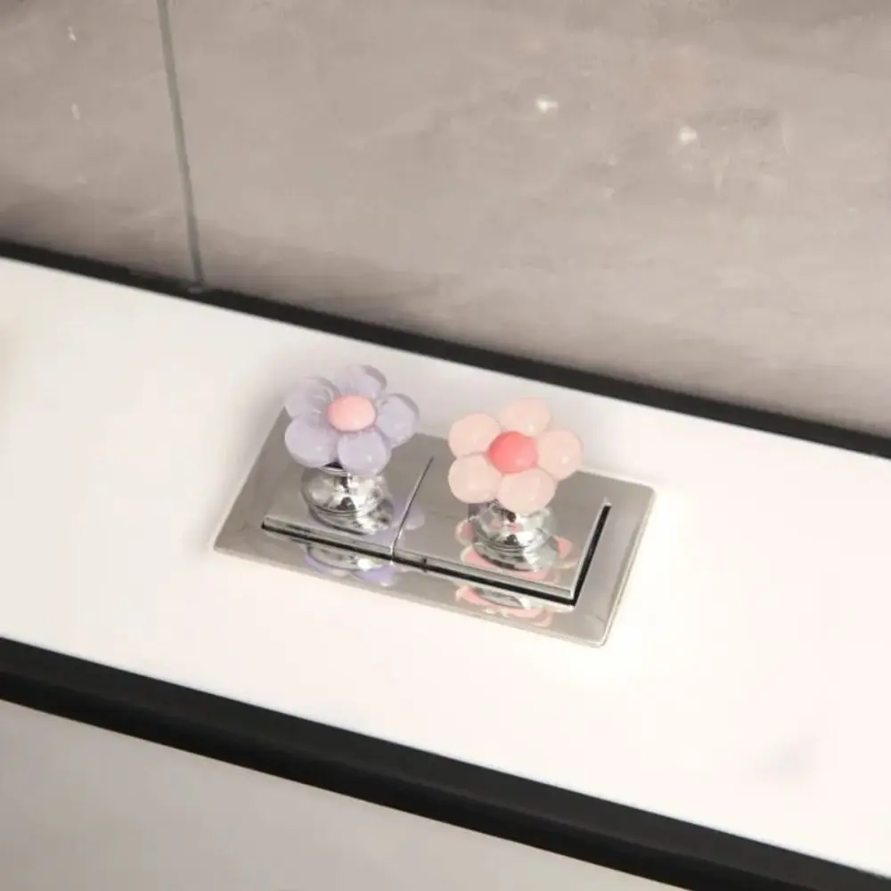 1/2PCS Flower Shaped Toilet Flush Button Drawer Handle Labor-saving Toilet Press Tool Toilet Tank Button Toilet Tank Button Aid