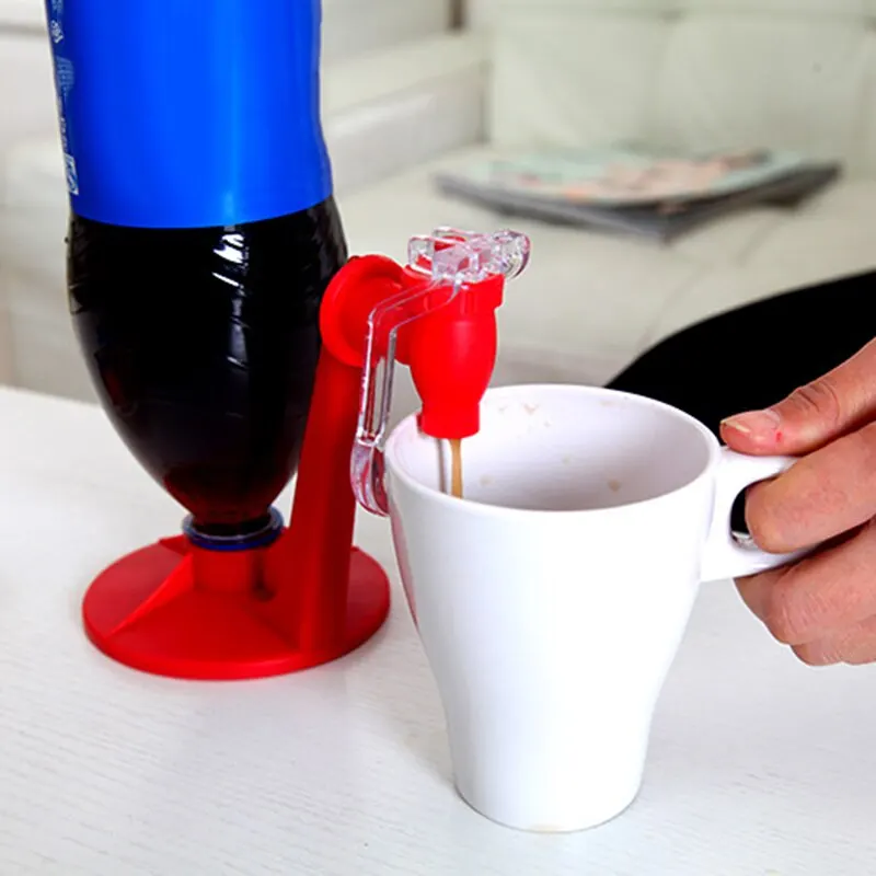 Creative Manual Pressurized Carbonated Beverage Machine To Drink Portable Cola Drinker Upside Down To Drink Soda Water