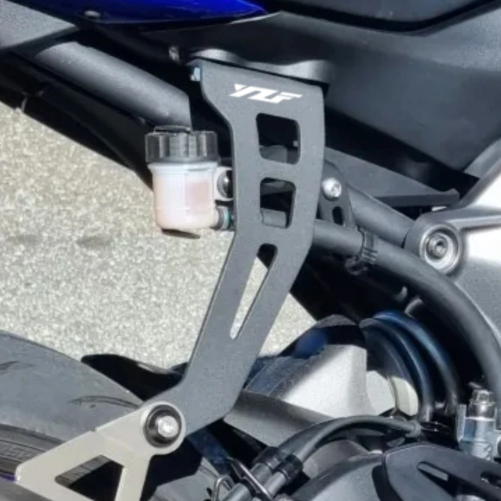 Motorcycle Exhaust Hanger Bracket Muffler Exhaust Hanger Holder Modification For Yamaha YZF R7 YZF-R7 YZFR7 2021 2022 2023 2024