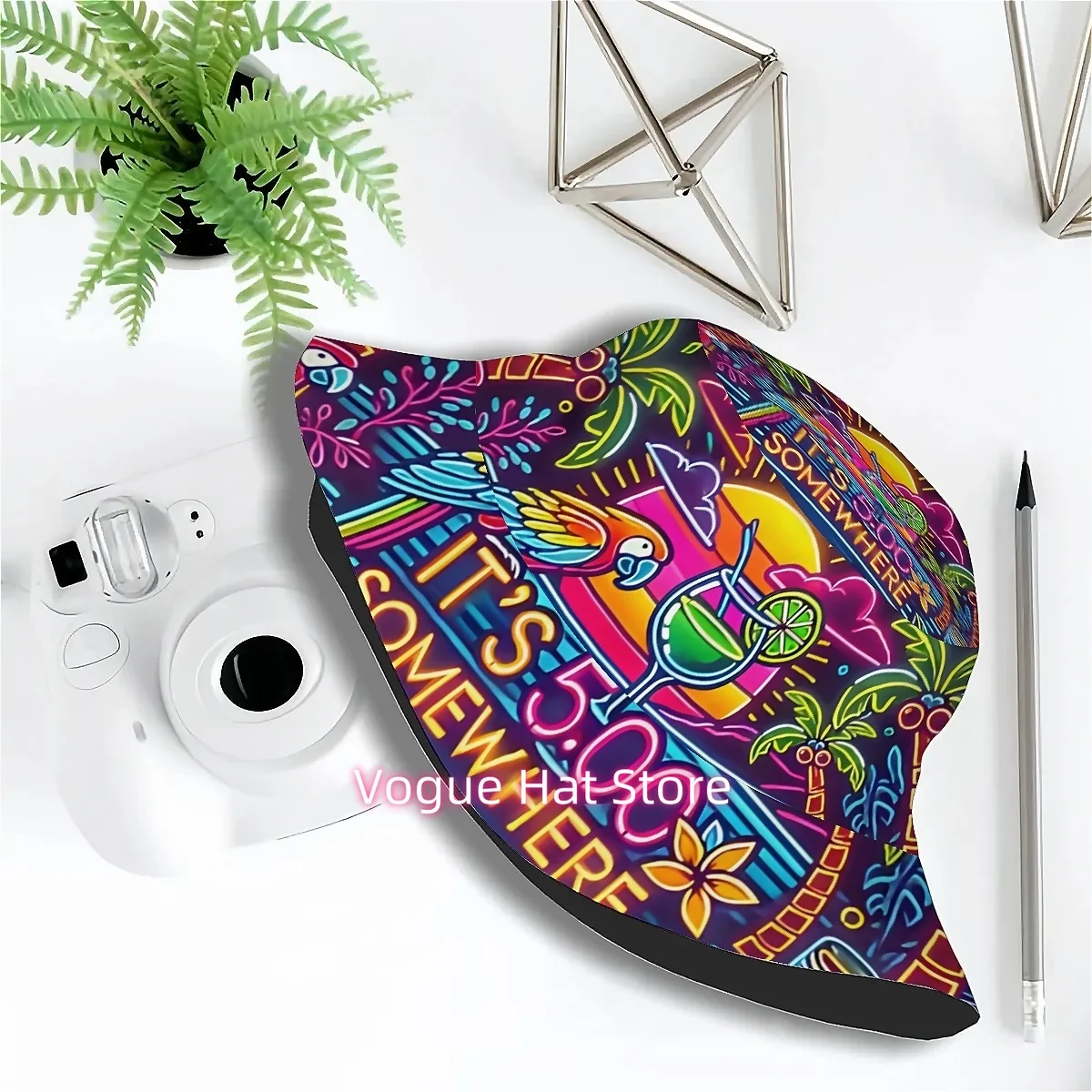 1pc of Trendy Fashion for All Seasons, Featuring Neon Parrots And Coconut Trees, This Unisex Printed Fisherman Hat Is a Stylish