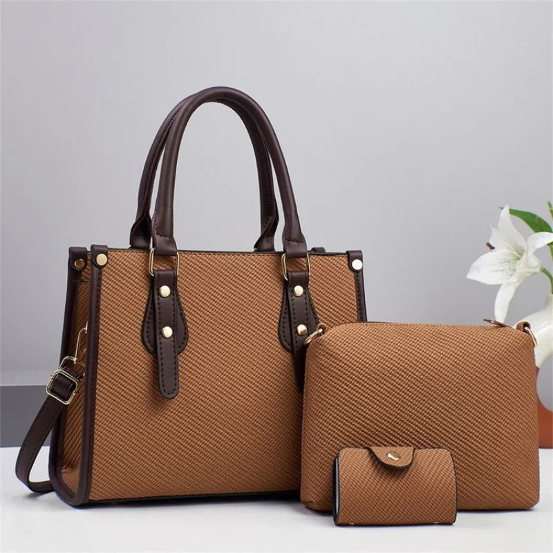 

Elegant Leather Classic Designer Paris Inspired Bag Trendy Crossbody Handbag With Solid Color For Women Leisure And Business