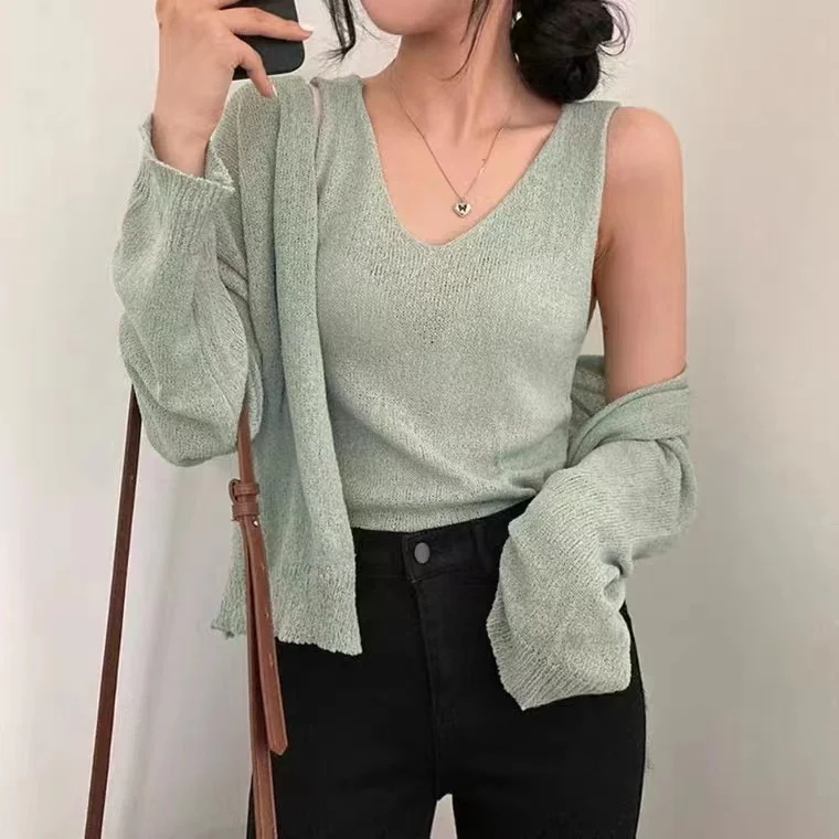 

Chic Spring Gentle V-Ne Svel ort Crop Top Loose Thin Long Sve Knitted Sweater Two-Piece Set Women's Faion