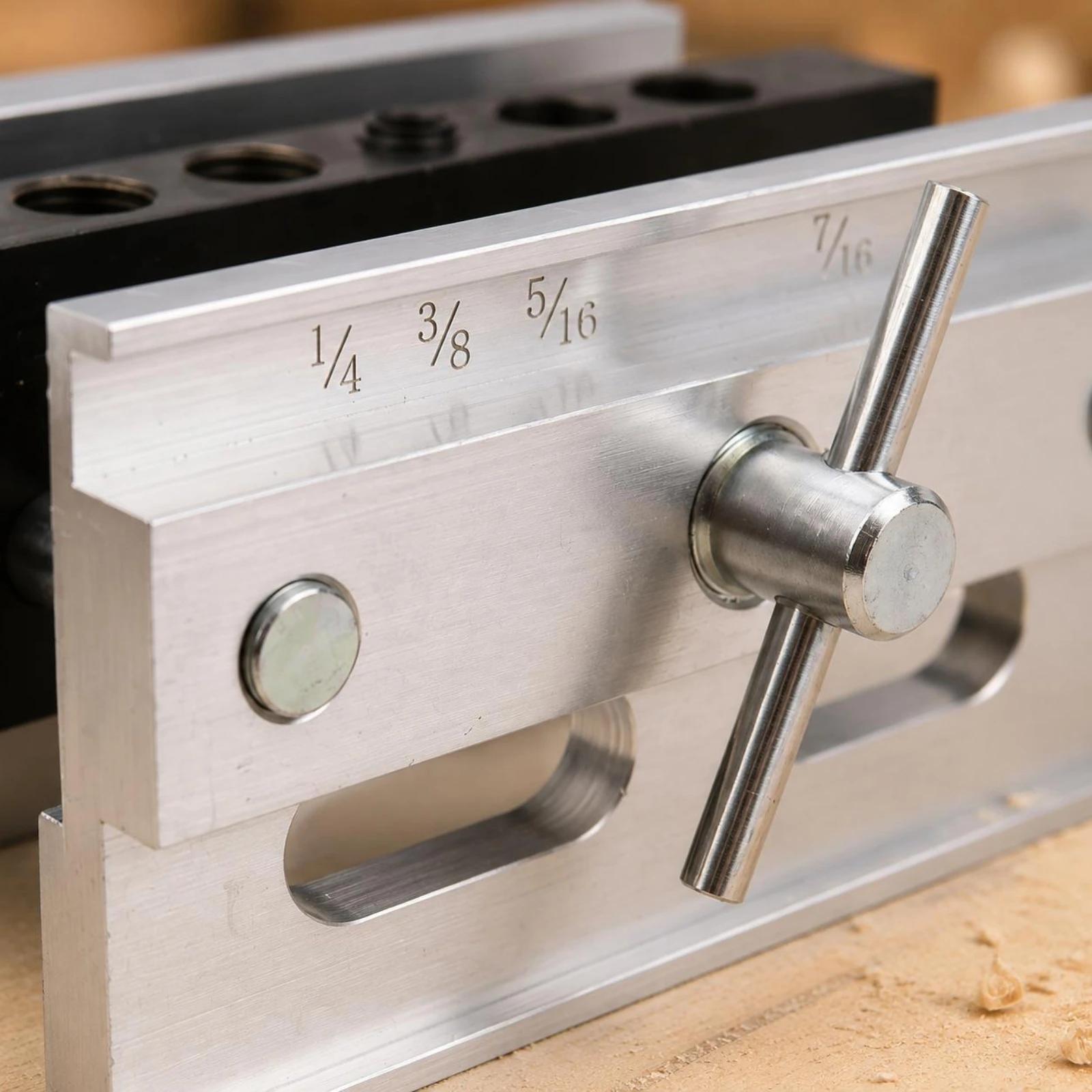 Self-Centering Drill Jig Metal Woodworking Drill Jig Wood Joinery Hole Guide Adjustable Straight Holes
