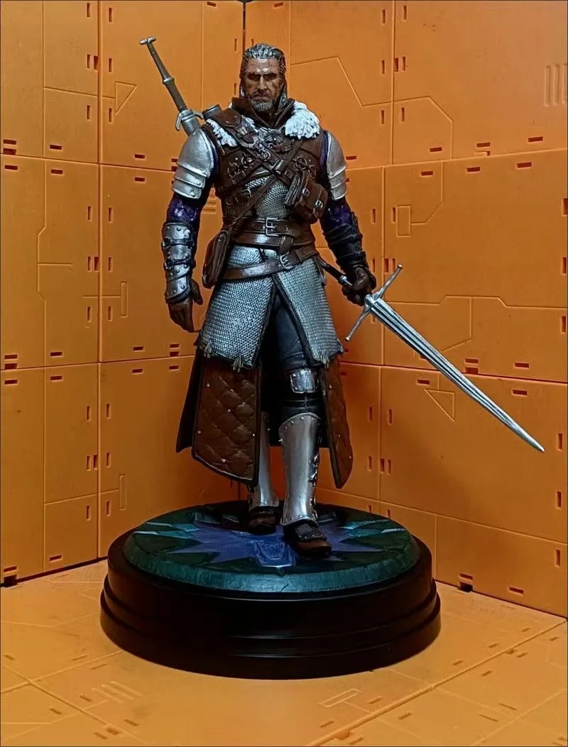 Figurka zabawki figurki akcji zwierzyny ozdoby prezent 24cm kolekcja modeli z pcv wiedźmina 3: dzikie polowanie Geralt rivii