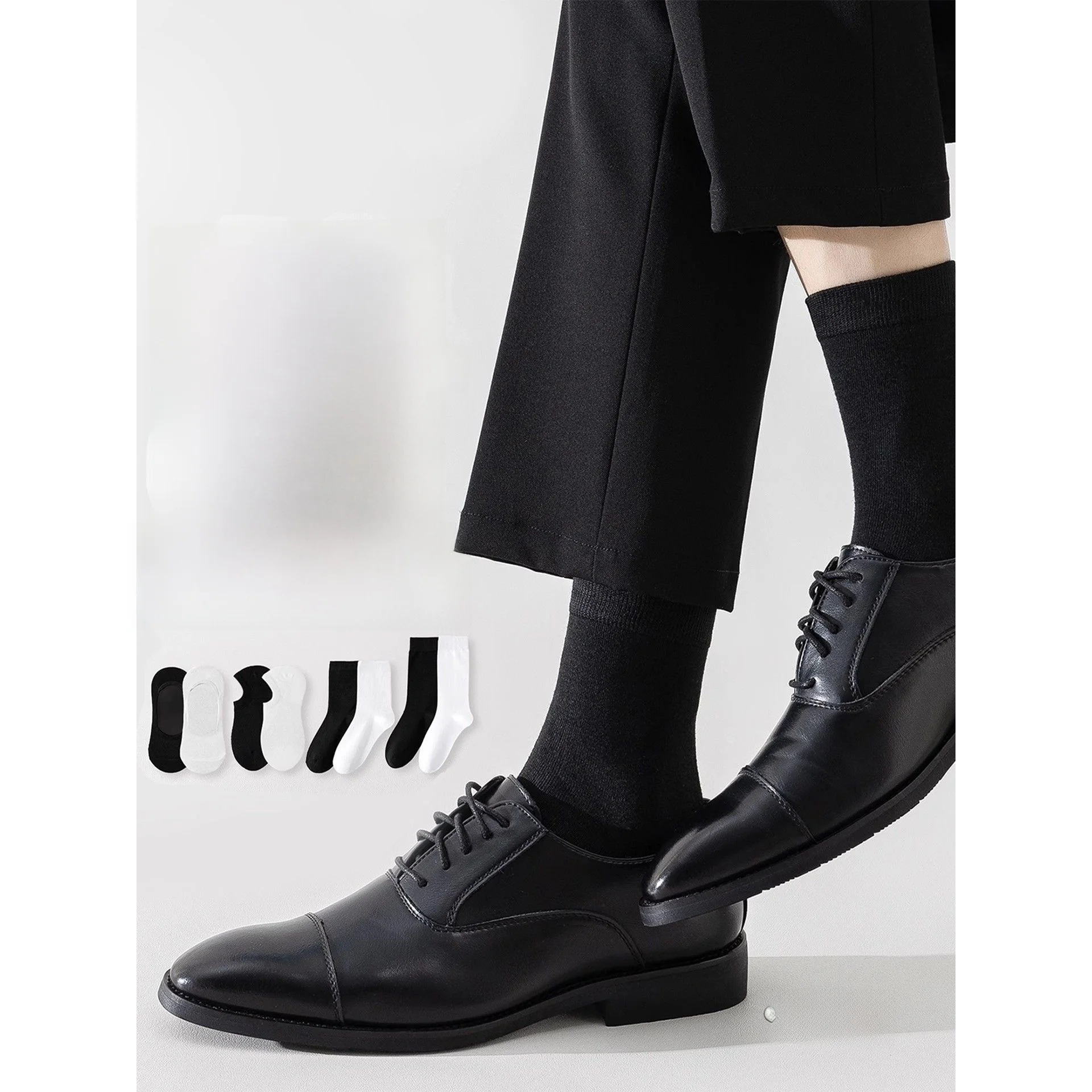 Black Men's Socks for Wedding Photoshoot Formal Wear Leather Shoes Short Pure Color Versatile Mid-Calf Socks in Black And White